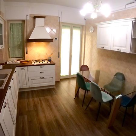 The House Of Grandma Apartman Nápoly Kültér fotó