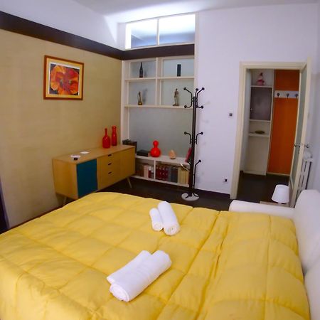 The House Of Grandma Apartman Nápoly Kültér fotó